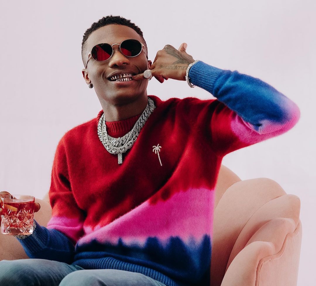 Wizkid giffle un fan