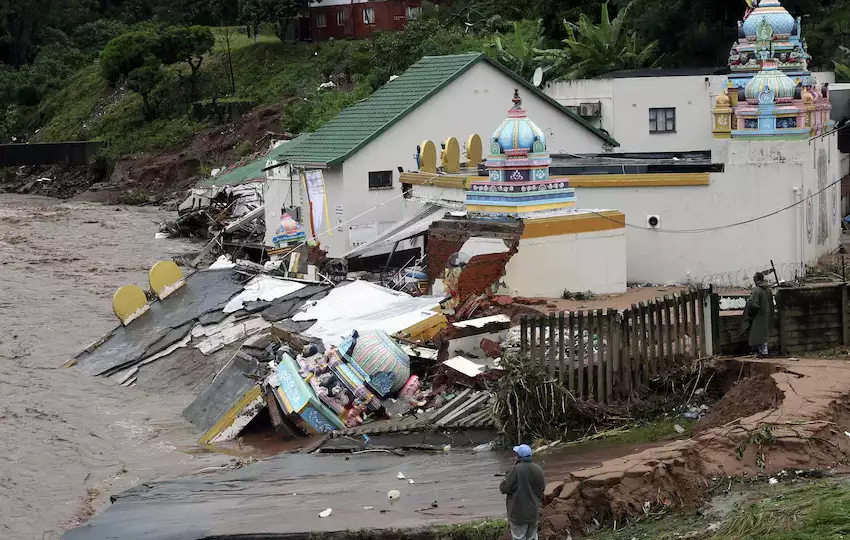 443 morts des inondations en Afrique du Sud