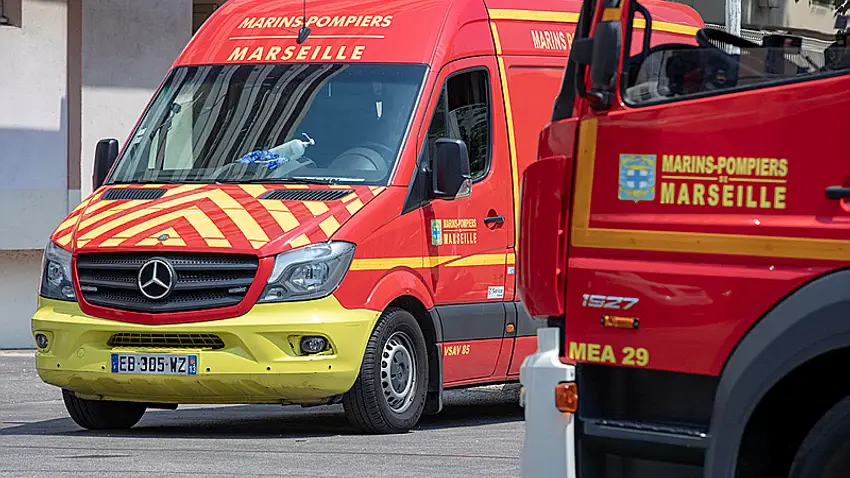 un homme brûlé dans l’incendie de son appartement