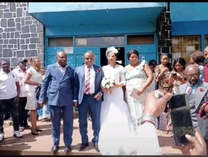 pasteur et la femme de son évangeliste