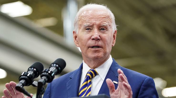 Joe Biden se retire de la course à la Maison-Blanche et soutient Kamala Harris pour battre Trump